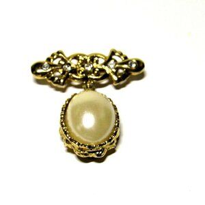 VTG Brooch Gold Tone Rhinestone Banner Dangle Drop